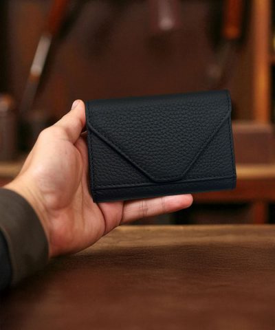 Akordiyon Kartlık Siyah